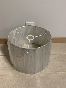 Müüa UUS pakendis laelamp (2 foto / 3)