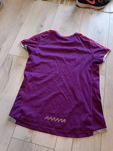 Nike Trennisärk tüdrukule suurus 156-166 (5 foto / 5)