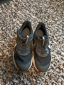 Nike tossud poisile suurus 35 (2 foto / 6)