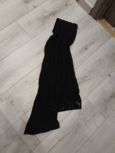 Guess sall naistele (2 foto / 5)