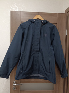 Uus HELLY HANSEN UUS jope naistele suurus M-l (1 foto / 9)