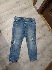 Lindex korralikud teksad naistele suurus 46 (9 foto / 9)
