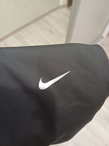 Nike retuusid naistele suurus m-l nagu uued (2 foto / 7)