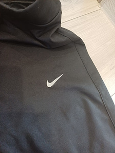 Nike retuusid naistele suurus m-l nagu uued (5 foto / 7)