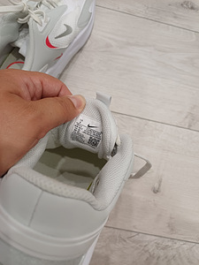 NIKE AIR UUED tossud naistele suurus 40,5 (3 foto / 8)
