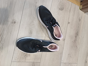 NIKE UUED tossud naistele suurus 40 (6 foto / 8)