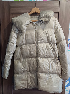 Nagu uus jope naistele suurus l-xl (1 foto / 8)