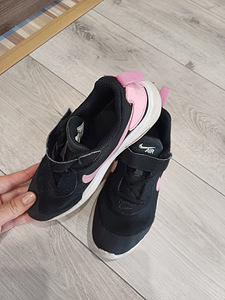 Nike air tossud tüdrukule suurus 33 (3 foto / 6)
