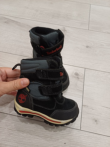 Timberland talvesaapad poisile suurus 23 (6 foto / 7)