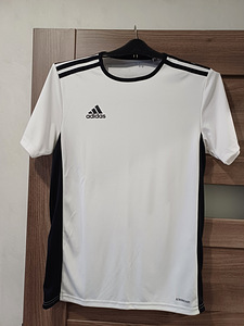 Новая футболка Adidas для мальчиков 176