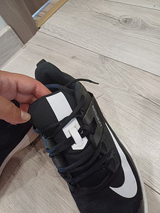 Nike tossud meestele suurus 42 (7 foto / 7)
