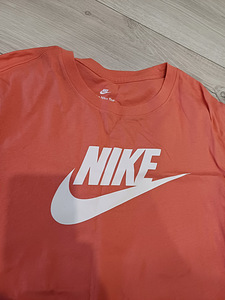 Nike t-särk naistele suurus xl (2 foto / 4)