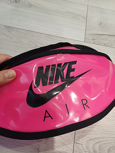 Nike Air uus kott naistele (6 foto / 6)