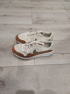 Nike air tossud naistele suurus 40 (1 foto / 7)