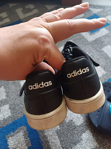 Nike plätud 34 .Adidas tossud 35 (4 foto / 8)