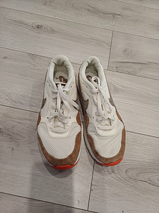 Nike Air tossud naistele suurus 40. (2 foto / 7)