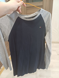 Tommy hilfiger T-särk poisile 158-164 (5 foto / 6)