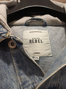 Rebel nagu uus vest meestele xxl (2 foto / 7)
