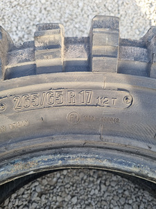 Mudarehv Malatesta Kodiak 265/65/R17 M+S (5 foto / 7)