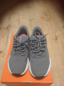 Laste tossud Nike