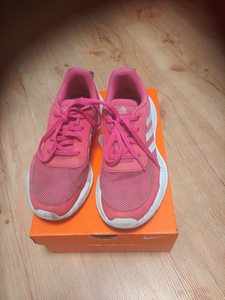 Adidas tossud (1 foto / 3)