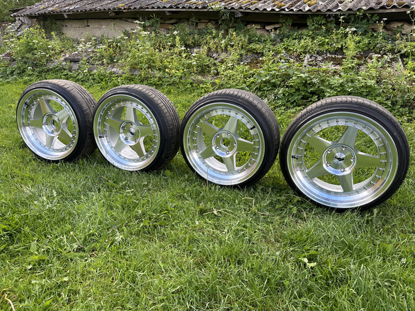 Диски + шины Japan Racing JR6