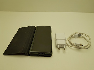 Samsung Galaxy Z Fold3 5G 256 Gb (1 foto / 3)