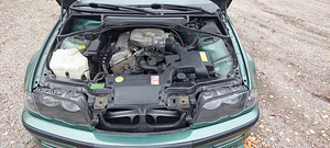 BMW 318 I (6 foto / 7)