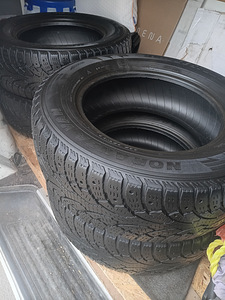 BRIDGESTONE 225x65 R16C (3 foto / 9)