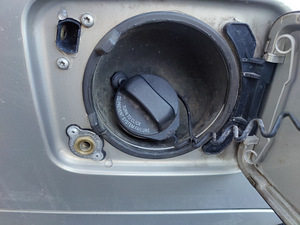 2002 Volvo V70 AWD bensiin+LPG (10 foto / 11)