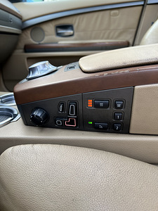 BMW 745IL Vahetus (8 foto / 15)