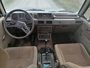 Mitsubishi Pajero 86a 2.3td (9 foto / 9)