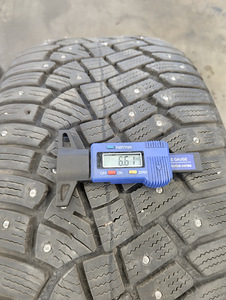 225/50/17 Continental Ice Contact 2 (4 foto / 8)
