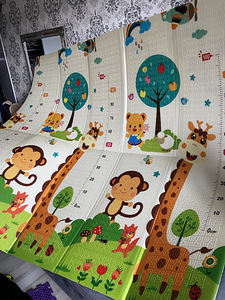 НОВЫЙ !!! Двусторонний детский игровой коврик, 180 х 200 см.