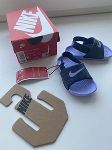 Новый! Детские шлепанцы/сандалии Nike 22