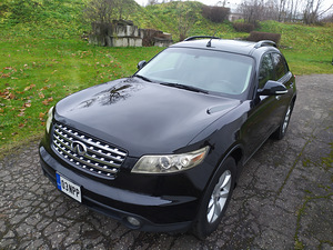 Infiniti FX35, 2005a (13 foto / 15)