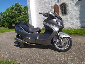 Suzuki Burgman 650 41kV 2006a (6 foto / 10)