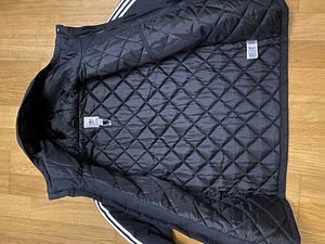 Adidas M suurus jope (3 foto / 4)