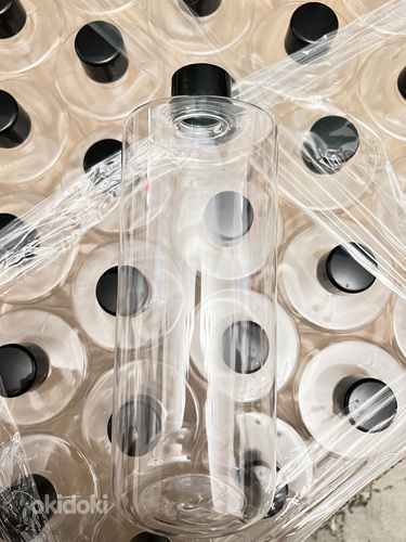 Пластиковые бутылки (фото #4)