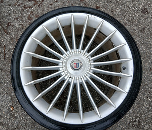 BMW ALPINA 21" Erilaiused & M+S Rehvid (5 foto / 10)