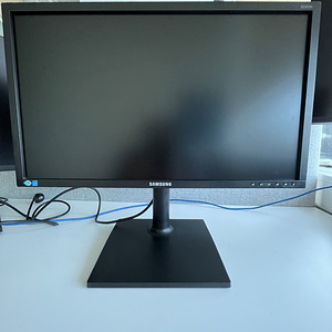 Samsung S23E650 23″ FHD 1920 x 1080 monitor (1 foto / 4)