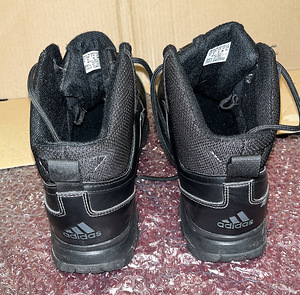 Adidas ClimaHeat meeste talve/sügise saapad (5 foto / 6)