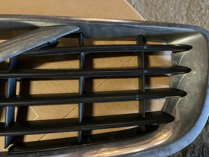 Volvo S40/V50 iluvõre (grill) (4 foto / 8)