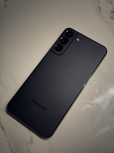 Samsung Galaxy S22+ 128GB (1 foto / 2)