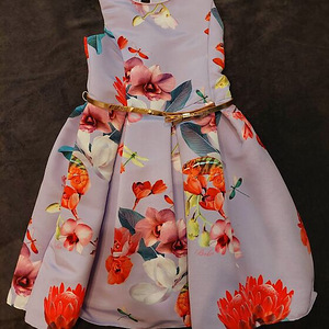 Ted Baker kleit suurusele 134. (1 foto / 4)