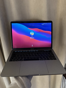 MacBook Pro (13-inch, 2019, Two Thunderbolt 3 ports) (1 foto / 6)