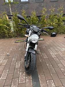Ducati Monster 696 (6 foto / 10)