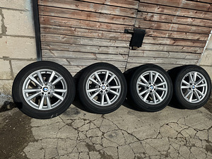 Оригинальные диски BMW с шинами (1 фото из 10)