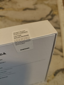 Samsung galaxy tab t510 (2 foto / 8)