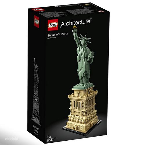 LEGO Architecture Vabaduse sammas 21042 (фото #1)